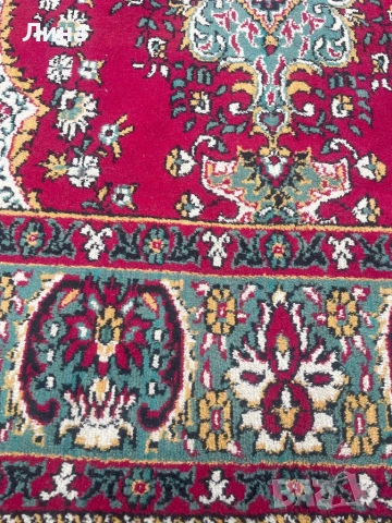 Килим лек и запазен, снимка 3 - Килими - 53914041
