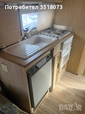 Продавам каравана Miracle 152, снимка 10 - Каравани и кемпери - 56354965