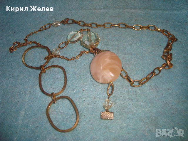 ВИНТИДЖ ЗЛАТИСТ КАТАЛИНЕН АРТ ДЕКО СТИЛ МЕДАЛЬОН 92111