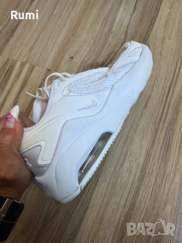 Оригинални бели маратонки Nike Air Max Bolt! 36,5 н, снимка 8 - Маратонки - 46577195