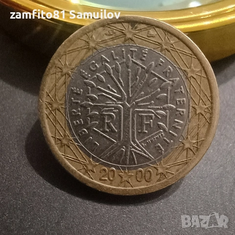 1 Евро , снимка 3 - Нумизматика и бонистика - 54093421