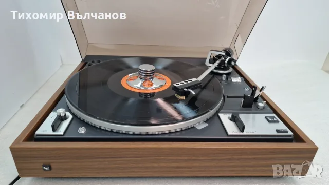 Грамофон  Dual CS 1249