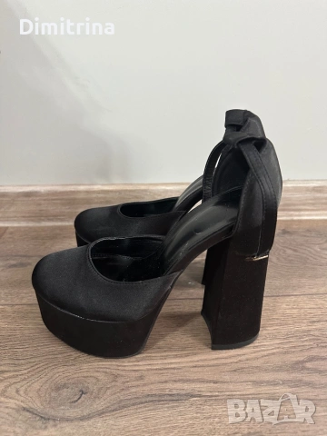 Високи обувки на платформа , снимка 3 - Дамски обувки на ток - 53961722