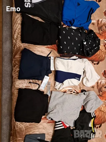 Тениски , снимка 2 - Детски тениски и потници - 49794980