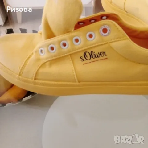 Продавам маратонки,40ном,запазени ,