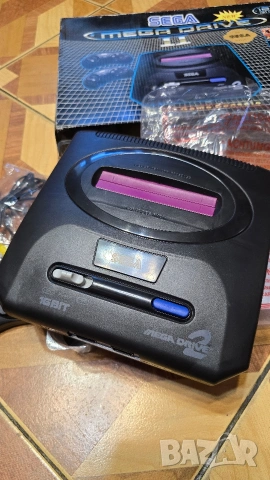 Sega Mega Drive 2 с вградени 368 игри пълен комплект нова, снимка 3 - Други игри и конзоли - 54134366