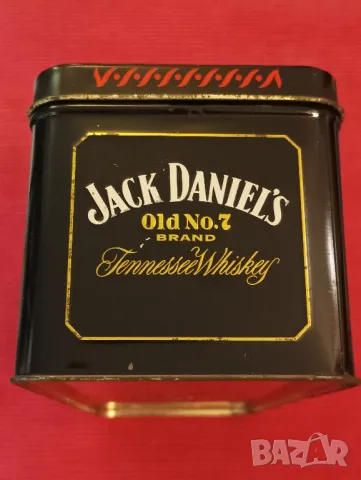 Тенекиена кутия от уиски Jack Daniels, USA. , снимка 6 - Колекции - 47546253