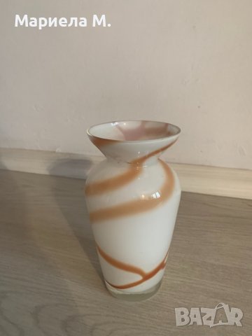 Стъклена ваза, снимка 1 - Вази - 40022580