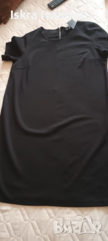 Черна ежедневна рокля размер 40/42, снимка 2 - Рокли - 53333023