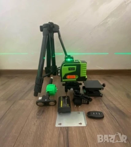 4D Самонивелиращ Лазерен Нивелир с Зелен Лъч + Тринога 1,6м и Комплект Аксесоари, снимка 3 - Измервателни инструменти - 51324234