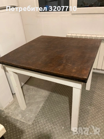 Кухненска трапезна маса