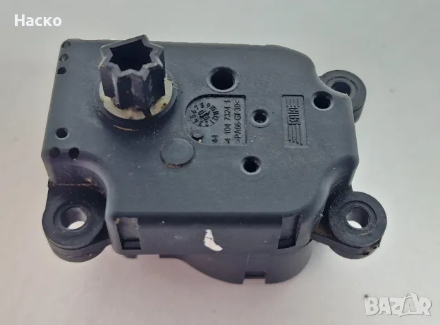 Моторче Актуатор Клапа Парно Климатик Климатроник Форд Фиеста 6 VI Ford Fiesta 6 VI VP1S7H-19E616-BB, снимка 2 - Части - 49641445