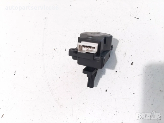 Мотор за клапа на отопление за Volvo S80 2.5 TDI (2002) 42947, снимка 3 - Части - 54111739