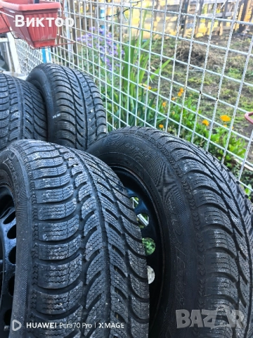 4 зимни гуми с джанти 15, снимка 4 - Гуми и джанти - 52261142
