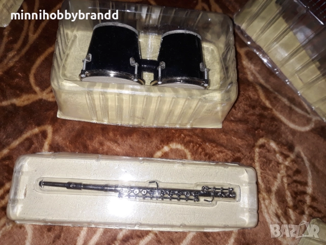  Музикални инструменти Акордеони Пиано Тромпет Виола Барабан Тарамбука Цигулка Хармоника , снимка 8 - Акордеони - 52436337