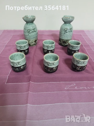 Японски марков сервиз за саке, снимка 1