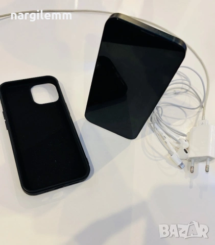 Iphone 13 256 GB телефон в перфектно състовние, снимка 3 - Apple iPhone - 53309257