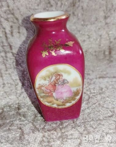 малка порцеланова вазичка limoges