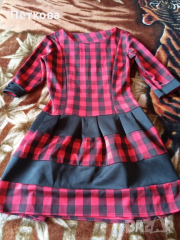 Дамска рокля