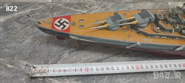 Модел на линеен кораб:"BISMARCK", снимка 8 - Колекции - 49168035