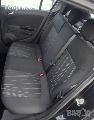 Opel Corsa Edition 1.2i 80PS, снимка 13 - Автомобили и джипове - 52043174