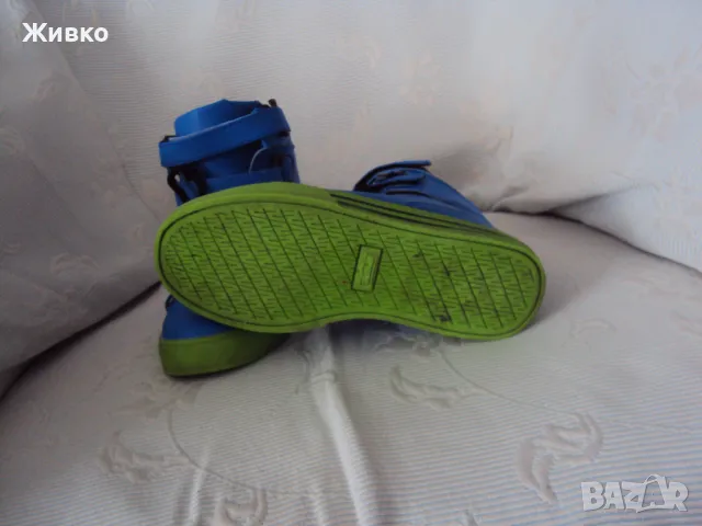 Продавам юношески кецове номер 37., снимка 2 - Детски маратонки - 49714408