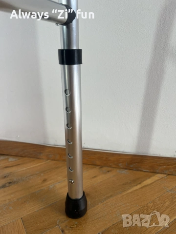 Проходилка за възрастни – стабилна, лека, като нова, снимка 4 - Други - 53140541