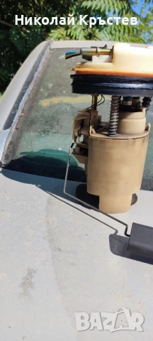 Бензинова помпа Волво с/в40, снимка 3 - Части - 51417677