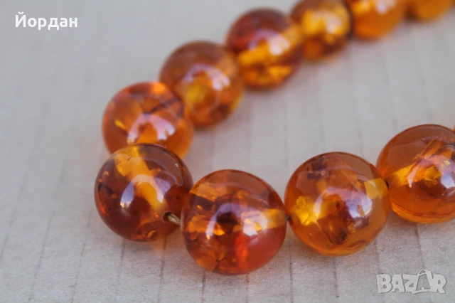 Кехлибарена огърлица , снимка 2 - Колиета, медальони, синджири - 50954539