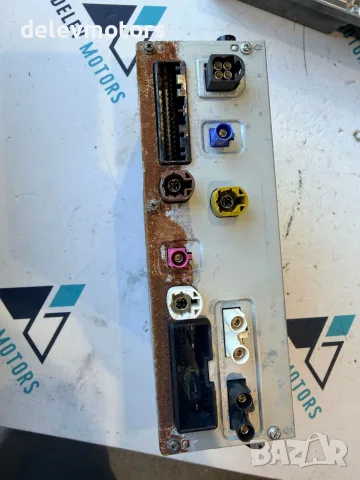 L8B2-19L300-PZ навигация GPS радио от Land Rover Range Rover Velar (L560) 3.0 D, снимка 6 - Части - 56240299