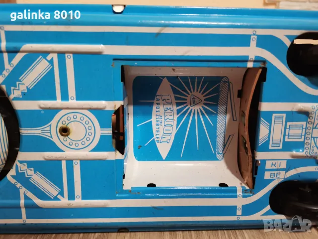 Стара голяма ламаринена кола, снимка 5 - Антикварни и старинни предмети - 48175028