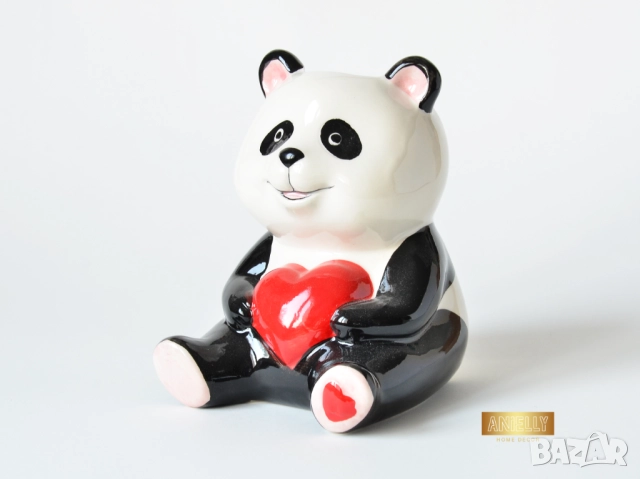 Керамична Кашпа във Формата на Панда Държаща Сърце / Декоративна Ваза с Панда / Подарък за Нов Дом, снимка 2 - Декорация за дома - 52398765