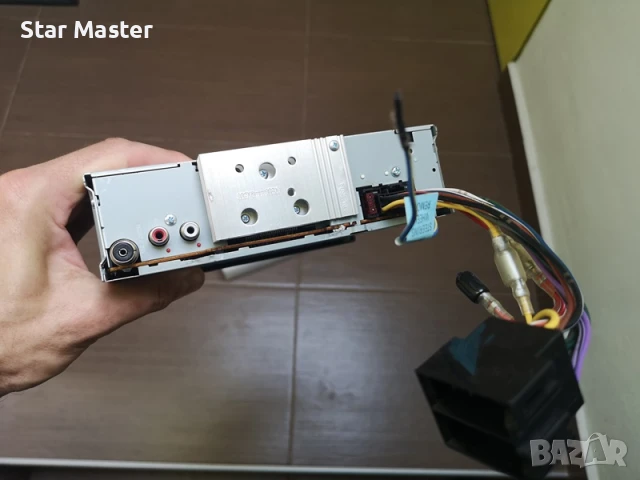 Авто Радио CD JVC KD-R472, снимка 3 - Аксесоари и консумативи - 50507438