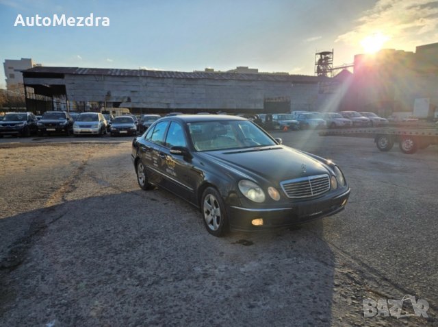 Mercedes-Benz E 320  3.2cdi avangard, снимка 7 - Автомобили и джипове - 44457510