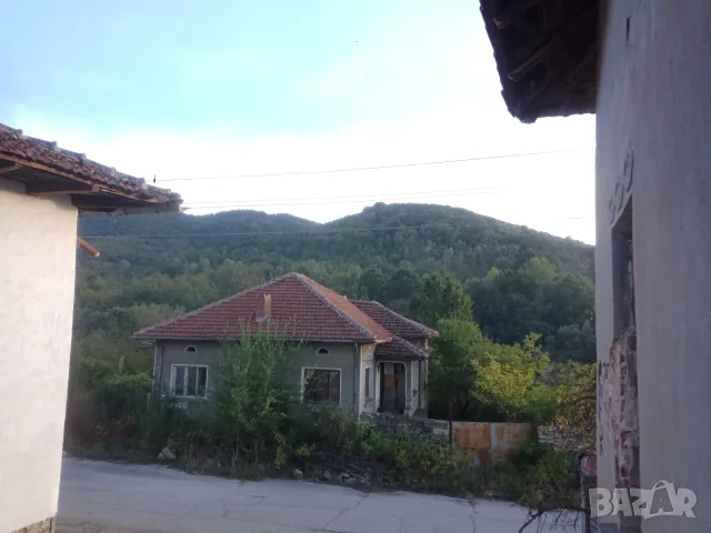 Къща с двор с. Микре, снимка 15 - Къщи - 56462441