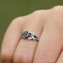 Нежен сребърен пръстен, роза, снимка 1 - Пръстени - 31412986