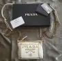 PRADA оригинална малка чантичка, снимка 14