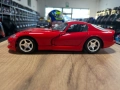 Метална колекционерска колички BBURAGO DODGE VIPER SRT 1:18, снимка 3
