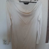 Бяла блуза с дълъг ръкав и интересна яка, снимка 1 - Блузи с дълъг ръкав и пуловери - 29851750