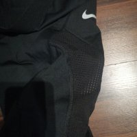 Клин Nike , снимка 3 - Спортни дрехи, екипи - 40696911