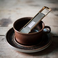 Филтърна цедка за насипен чай Drosselmeyer в златисто, Шведски продукт, изцяло метален!!!, снимка 1 - Аксесоари за кухня - 39790594