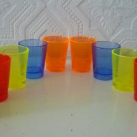 Цветни чашки-10 броя , снимка 1 - Колекции - 34510044