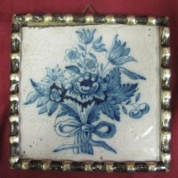 1640г.Антик 17c dutch delft tile mayolica Polychrome Flowers, снимка 4 - Антикварни и старинни предмети - 37030465