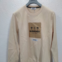 Тениски и Блузи Burberry разпродажба, снимка 4 - Тениски - 44736814