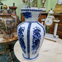 Превъзходна антикварна колекционерска холандска порцеланова ваза Delft , снимка 7 - Вази - 44632782