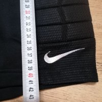Вратарски къси гащета Nike , снимка 2 - Къси панталони - 37652721