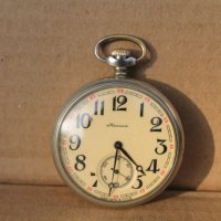СССР джобен часовник ''Молния'' 50 мм, снимка 1 - Антикварни и старинни предмети - 42291046