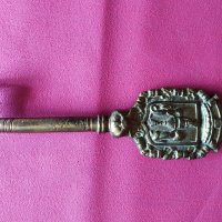 стар бронзов ключ 