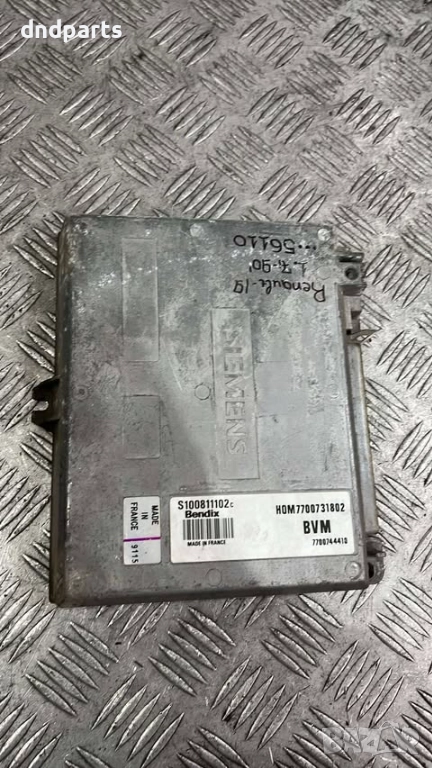 Компютър Renault 19 1.7i 1990г. S100811102 7700731802 , снимка 1