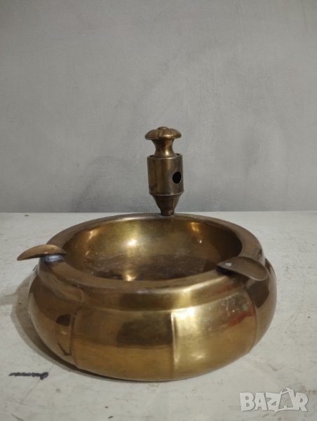 месингов пепелник с гилотина, снимка 1